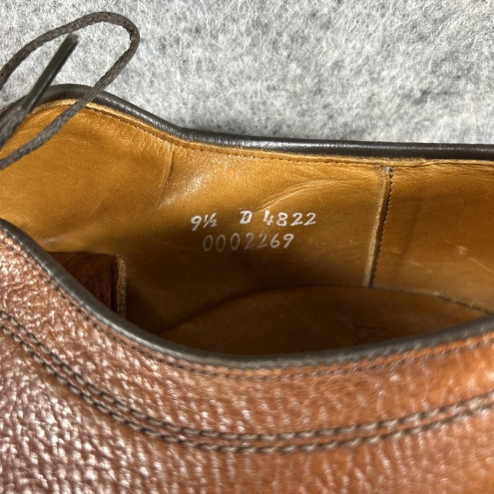 Allen Edmonds Becker Dress‎ Shoes 9.5 D Brown Pebbled Leather Cap Toe USA Made
